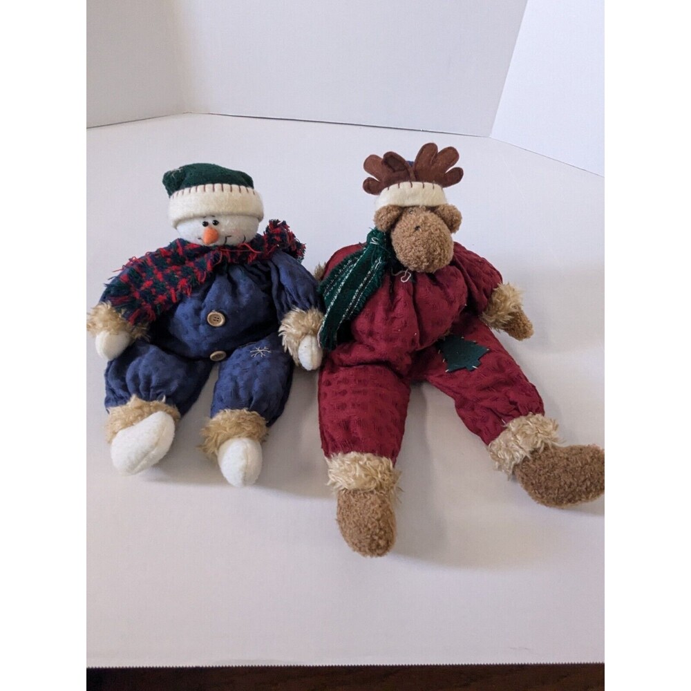 MOOSE And Snowman In Hat and Scarf Shelf Sitter Holiday Decor Winter Christmas